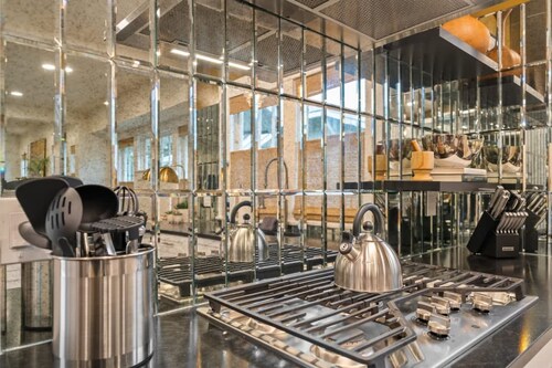 Soho Serenity by Brightwild Pool Hot Tub