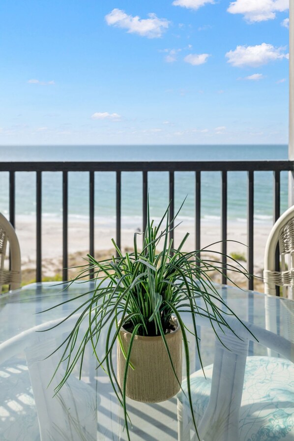 2 habitaciones, escritorio y acceso a internet 