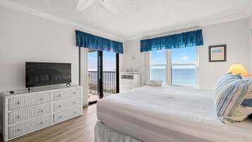 Apartment | 2 bedrooms, desk, Internet