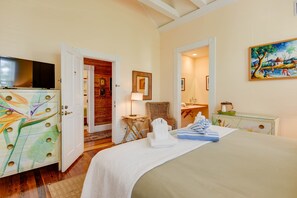 Ferienhaus | 4 Schlafzimmer, Schreibtisch, Internetzugang