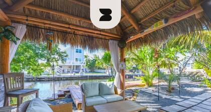 Loggerhead Lagoon Canalfront Tiki Hut Dock