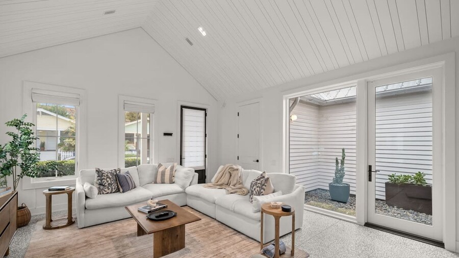 Casa Monte Cristo Luxury Home Steps to 7th Ave