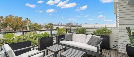 House | Terrace/patio