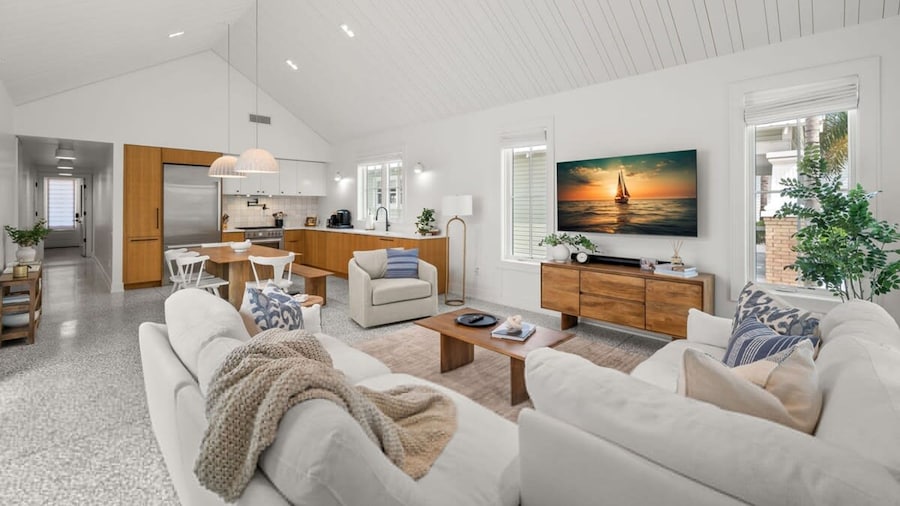 Casa Monte Cristo Luxury Home Steps to 7th Ave