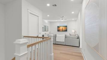 Casa, con acceso para personas discapacitadas | 6 habitaciones, escritorio y internet
