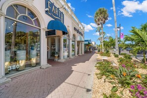 アパートメント | 1 室のベッドルーム、デスク、インターネットアクセス