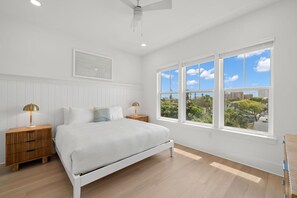 Casa, con acceso para personas discapacitadas | 6 habitaciones y escritorio 