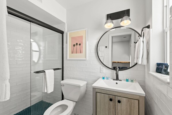 Bathroom - Studio w/ King Bed Heated Pool, Steps to Beach! (Clearwater Beach)