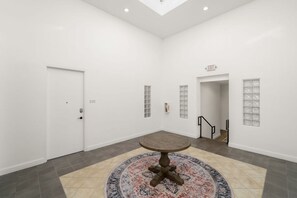 Apartment | Internet - NEW Mojito Manor Stunning Studio On 7th Ave (Tampa)
