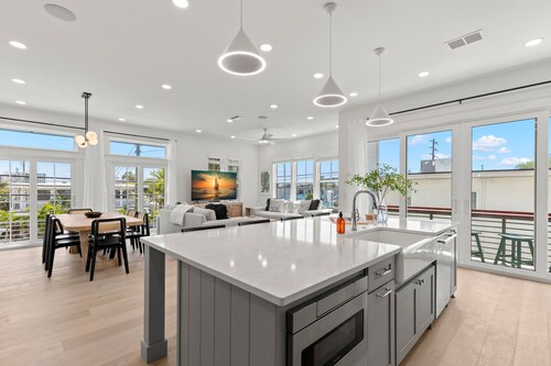 The Gemma Collection - 4 Stunning CWB Pool Homes