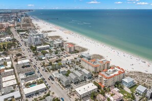 House, Accessible | 12 bedrooms, desk, Internet - Two Amazing Homes at The Gemma (Clearwater Beach)