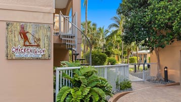 Apartment | Bahagian luar