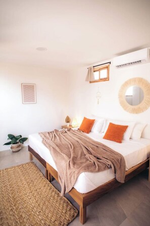 1 chambre, bureau, Wi-Fi, draps fournis