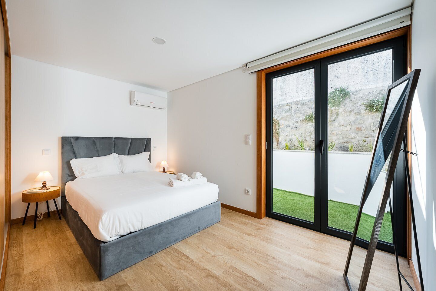 1 makuuhuone, silitysrauta/-lauta, internet, vuodevaatteet