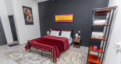 Hideaway Apartment in enchanting Brufut Wullinkama with AC, WiFi, Pool, Balcony