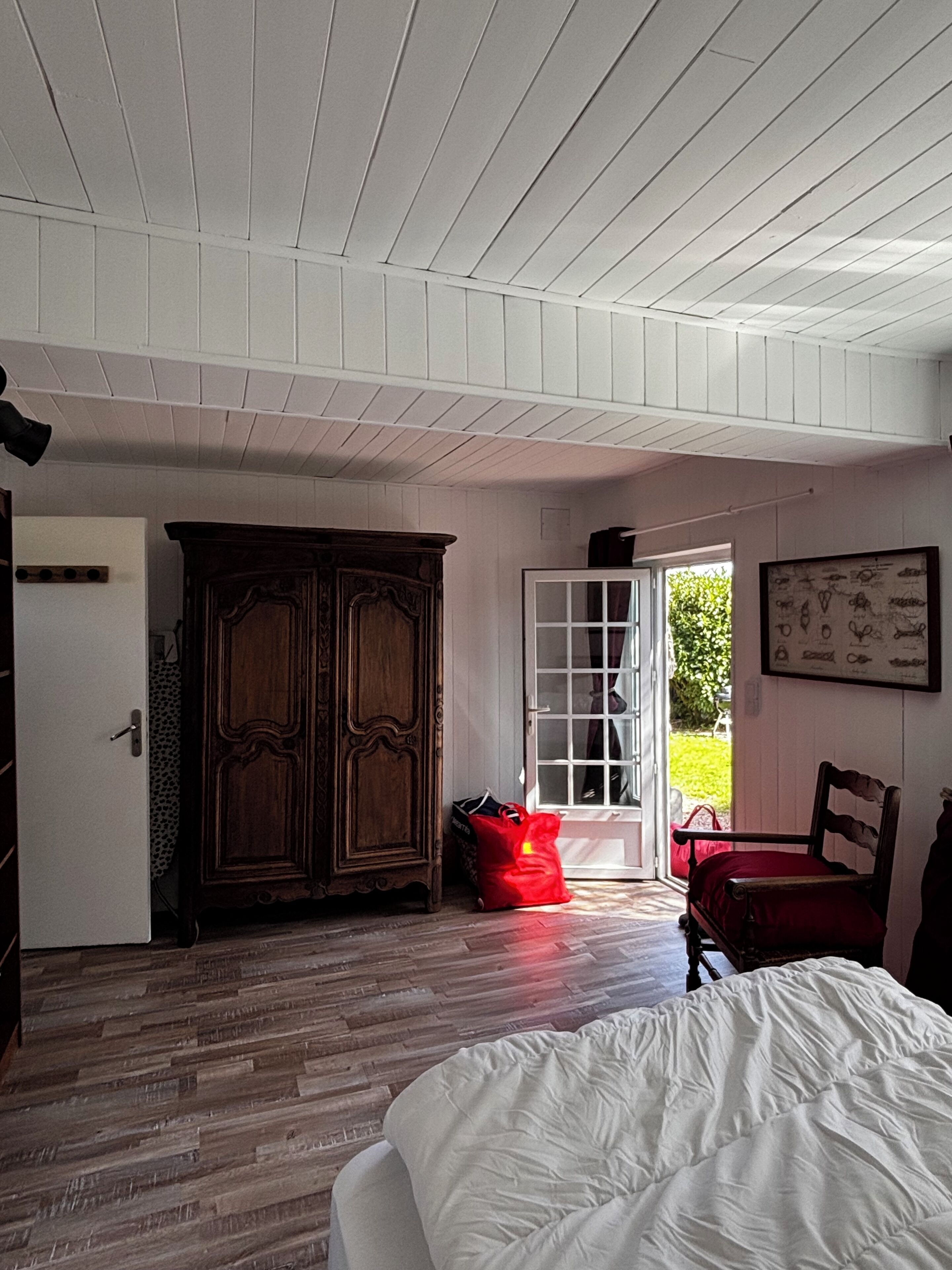 1 makuuhuone, silitysrauta/-lauta, vauvan matkasänky, ilmainen Wi-Fi