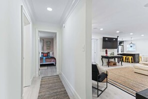 4 bedrooms, WiFi - Battery Place (Savannah)