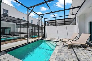 Pool - Spacious 5BR w/Pool, Close to Disney & Universal (Davenport)