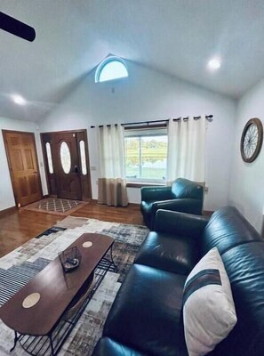 Smart TV, table tennis, books