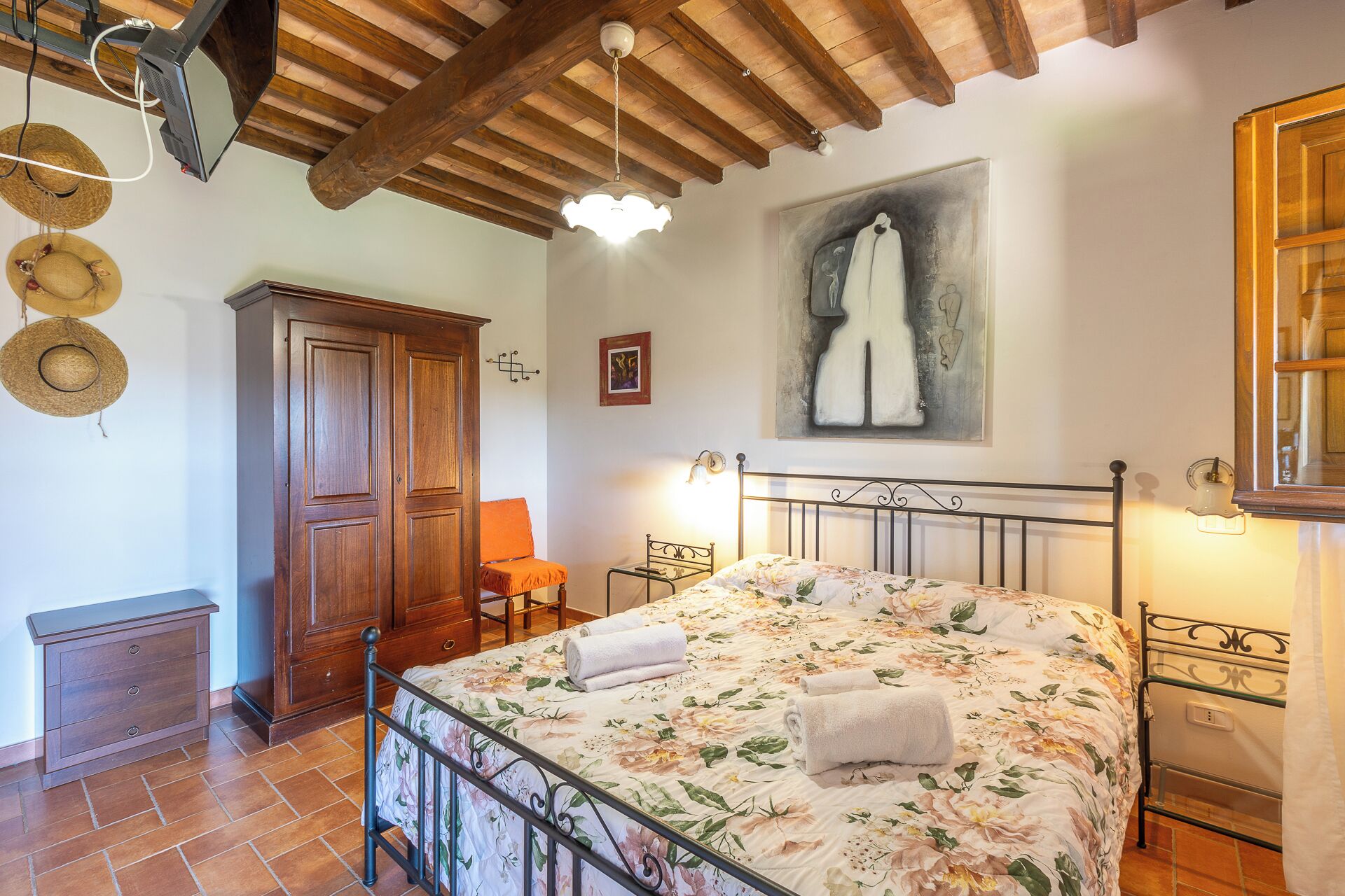 Chambre Classique, vue colline