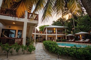 Exterior - Kalimera Beach Hotel  (Placencia)