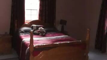 4 quartos, Wi-Fi, roupa de cama