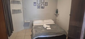 1 chambre, Wi-Fi gratuit, draps fournis