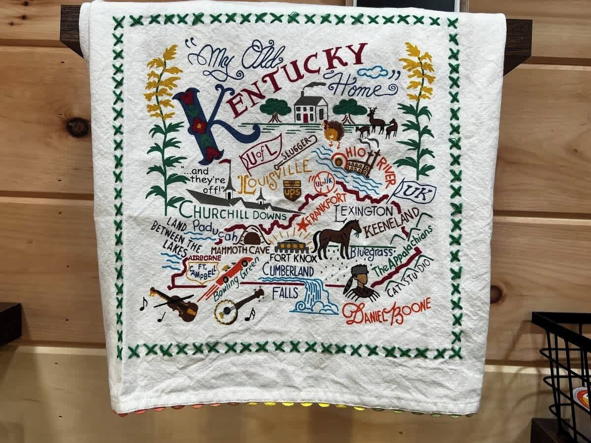 Een handdoek met bezienswaardigheden en landmarks van Kentucky.
