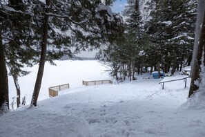 Snow and ski sports - 4Bdrm Muskoka Retreat Fire Table, Games, Netflix (Port Carling)