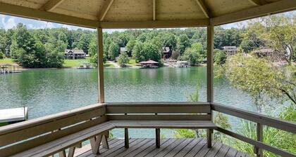 Miles Away Lakehouse Lakefront