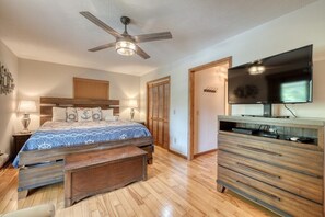 3 chambres, fer et planche à repasser, Wi-Fi gratuit, draps fournis