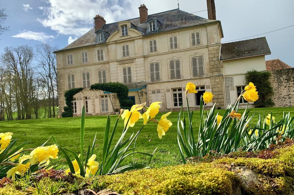 Chateau de Bellefontaine