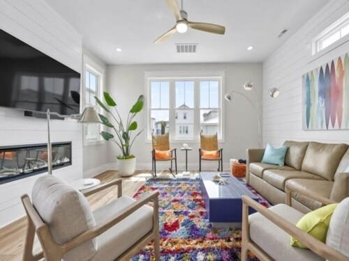 NEW LISTING! A Treasure to Sea (4-Bedroom Villa)