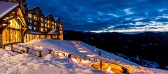 Suncadia Lodge Penthouse with Full Kitchen & Balcony