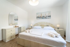 3 Schlafzimmer, Bügeleisen/Bügelbrett, WLAN, Bettwäsche