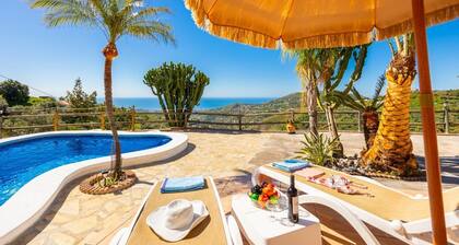 Villa Buenavista - Two Bedroom Villa, Sleeps 4