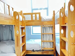 Comfort Stay Bunk in 6-Bed Mixed Dorm