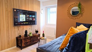 1 bedroom, WiFi, bed sheets