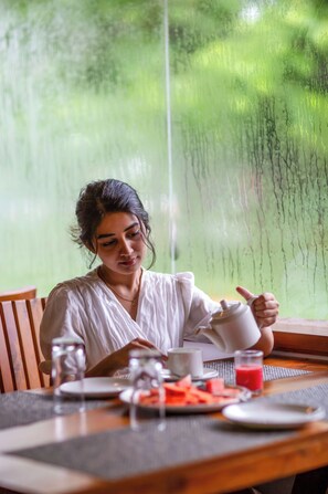 Restaurant - Sandal Mist Resort and spa  (Kasaragod)