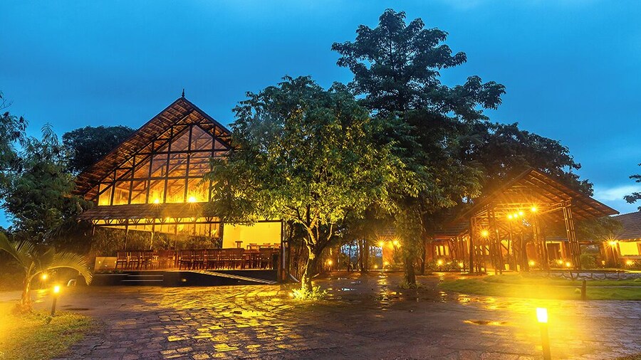 Sandal Mist Resort and spa