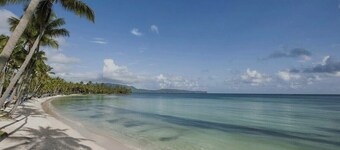 Las Terrenas, Beach Front, Water Views, Best Location 1 bed/bath, AC, WiFi, Pool