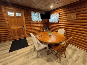 Dining - Adorable log cabin on back country road with peace, quiet, all amenities of home (Kimbolton)