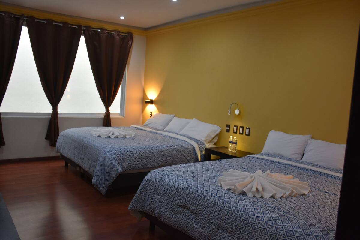 Basic Quadruple Room, Non Smoking | Kalis bunyi, Wi-fi percuma