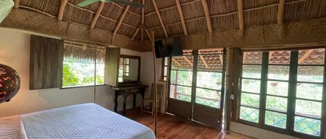 2 sovrum, strykjärn/strykbräda, wi-fi och sängkläder