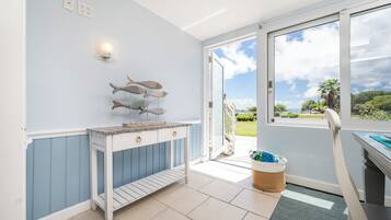 Classic Studio, Beach View | Terrace/patio