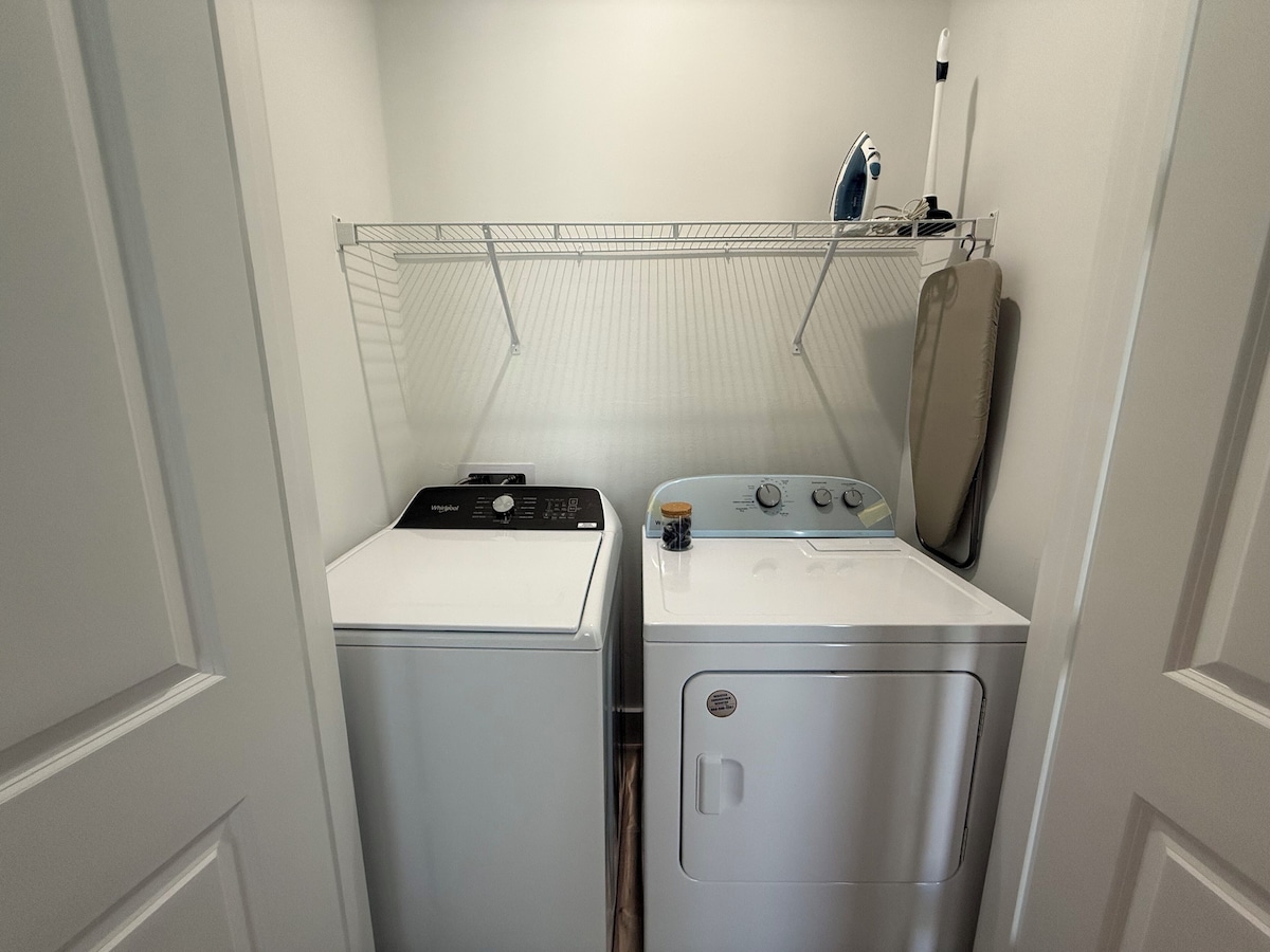 Photo 34 of Colorful brand new 4B/4B retreat near the beach and pickleball courts.