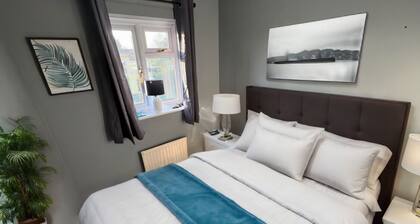 Luxury 3 Bed House Near Ashford International