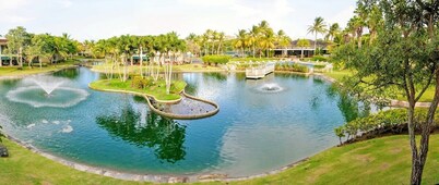 Villa De Palma - Oceanfront Community w/ Generator