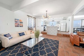 Téléviseur, bureau