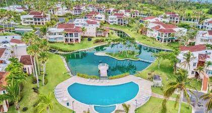 Villa Iris – 2-Story Ocean View Villa w/ Pool Access & Generator